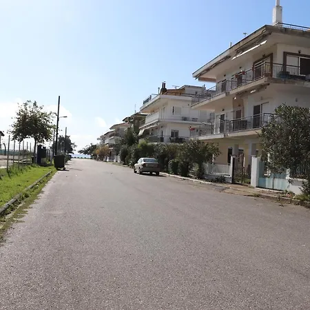 Jorgos Haus Lägenhet Paralia Dionysiou